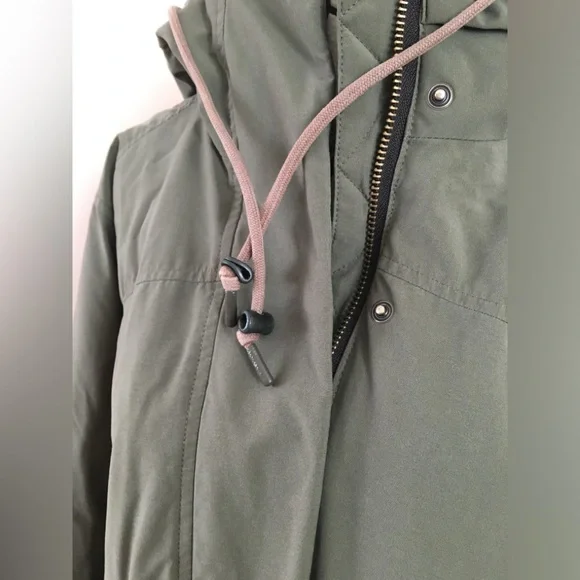 MEC winter jacket - Picture 4 of 12